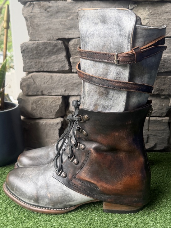 Freebird by Steven Shoes - New!! Freebird by Steven Ravi Combat Ice Gray Distressed Leather Women’s Boots